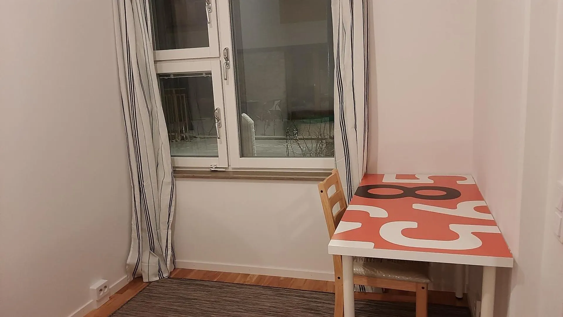 Stockholm Private Rooms In Shared Lovely, Amazing, Modern Apartment +Garden +Bbq 0*,