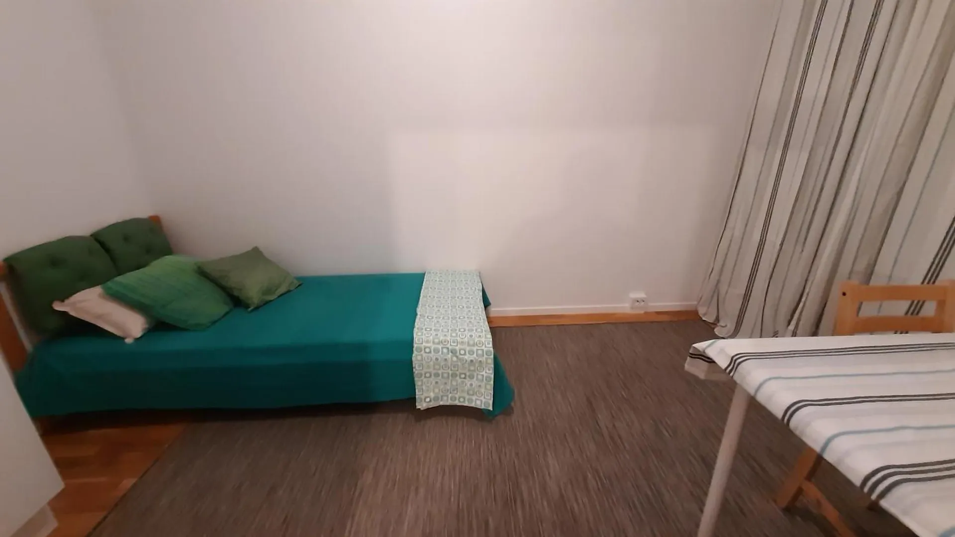 Stockholm Private Rooms In Shared Lovely, Amazing, Modern Apartment +Garden +Bbq Homestay