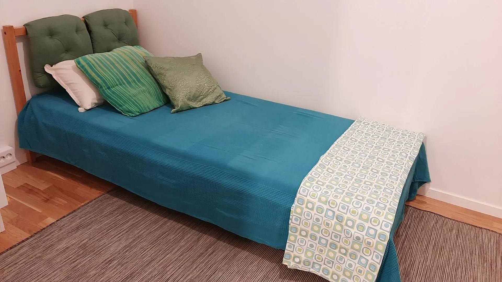 Stockholm Private Rooms In Shared Lovely, Amazing, Modern Apartment +Garden +Bbq 0*,
