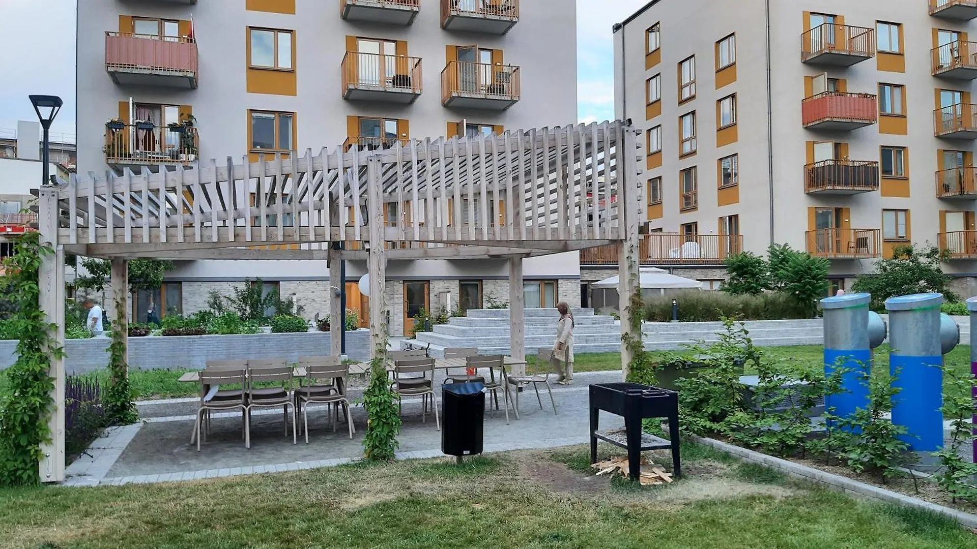 Stockholm Private Rooms In Shared Lovely, Amazing, Modern Apartment +Garden +Bbq