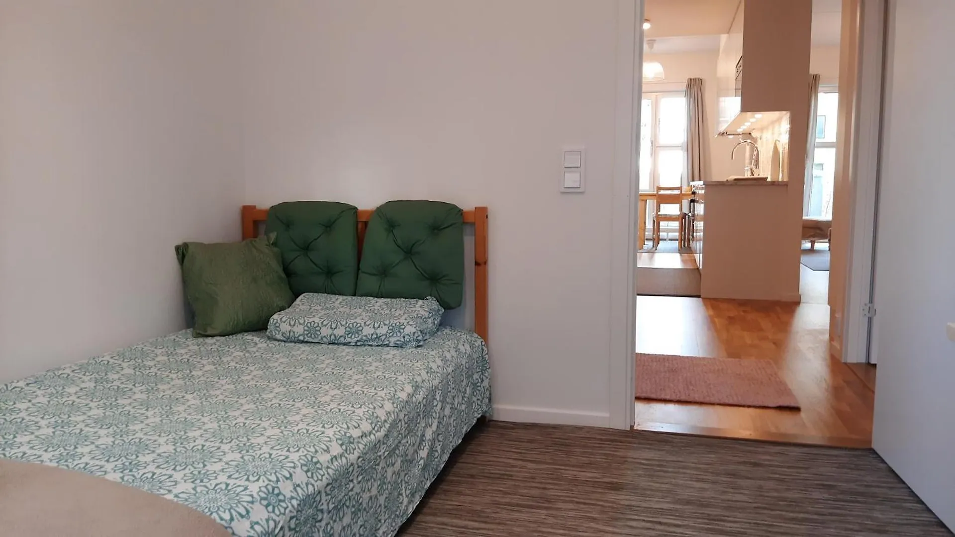 Homestay Stockholm Private Rooms In Shared Lovely, Amazing, Modern Apartment +Garden +Bbq Sweden