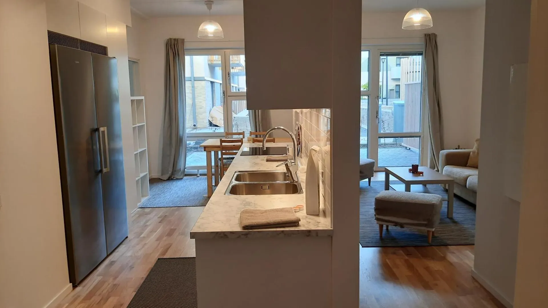 Homestay Stockholm Private Rooms In Shared Lovely, Amazing, Modern Apartment +Garden +Bbq