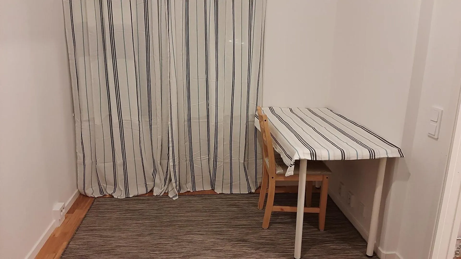 Stockholm Private Rooms In Shared Lovely, Amazing, Modern Apartment +Garden +Bbq